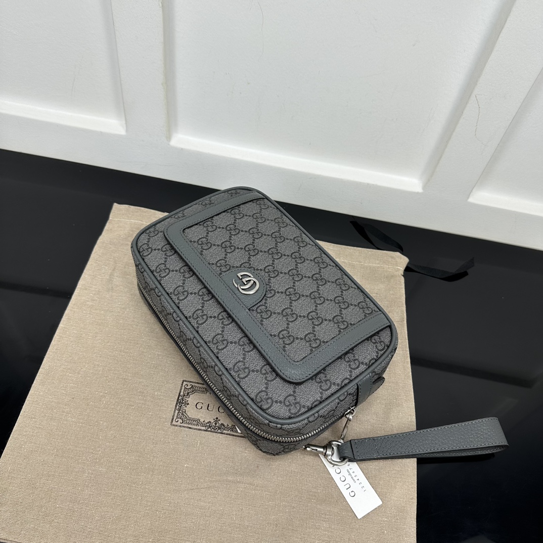 Gucci Satchel Bags